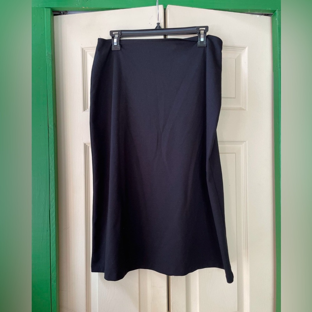 New York & Company Elegant Black Pencil Skirt